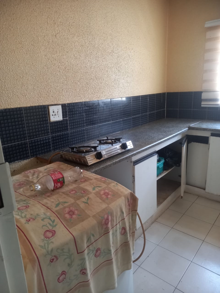 5 Bedroom Property for Sale in Manzil Park North West